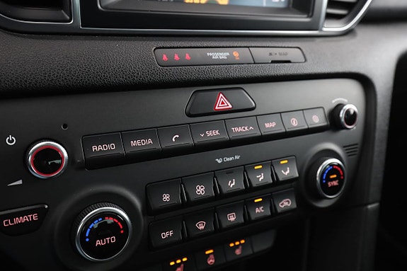 Kia Sportage 25 of 30
