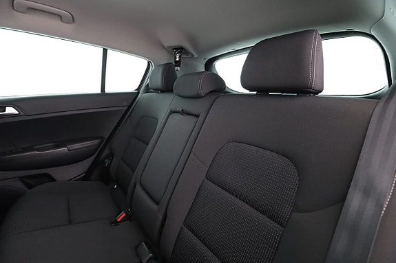 Kia Sportage 15 of 30