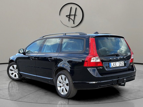 Volvo V70 6 of 22