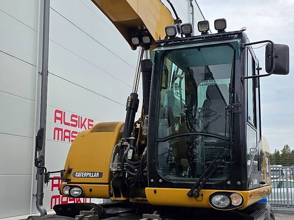 CAT 313 D 11 of 11