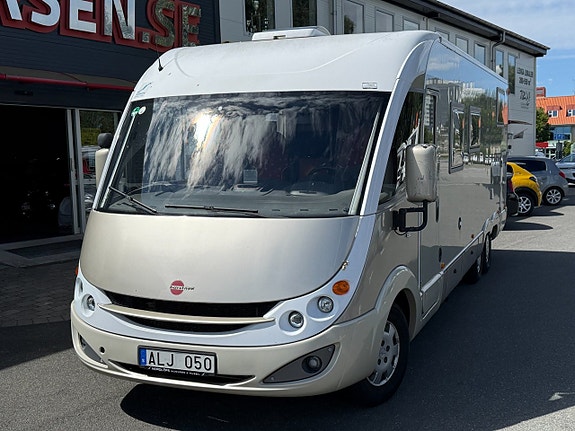 Bürstner Elegance i 710 3,0 Multijet 2 of 16
