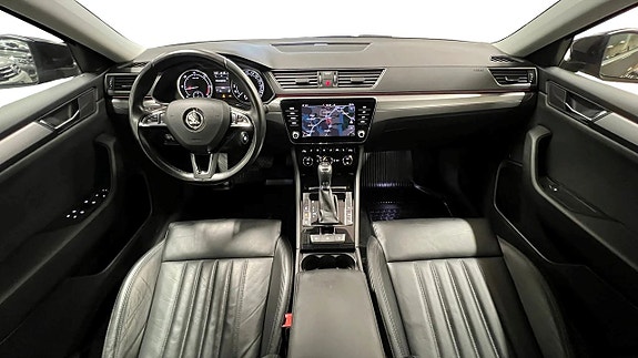 Skoda Superb 6 of 27