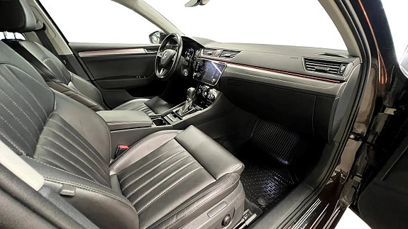 Skoda Superb 15 of 25