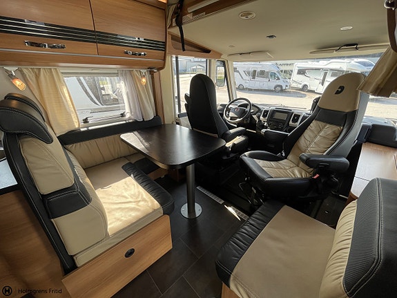 Dethleffs Magic Black EDITION I ALDE VÄRME | QUEENSBED 10 of 19