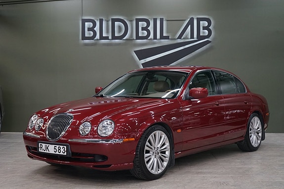 Jaguar S-TYPE 3 of 15