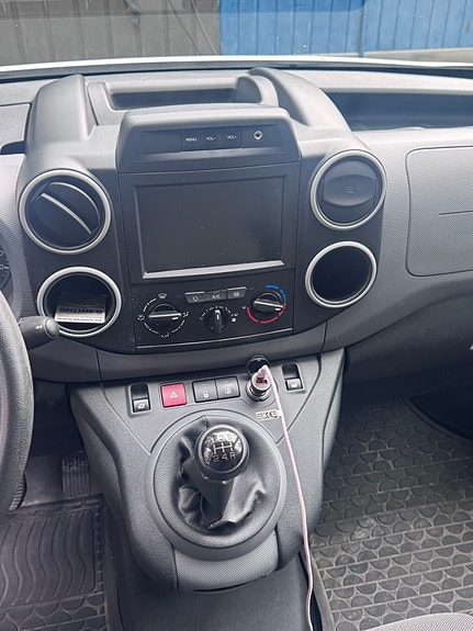Citroen Berlingo 7 of 8