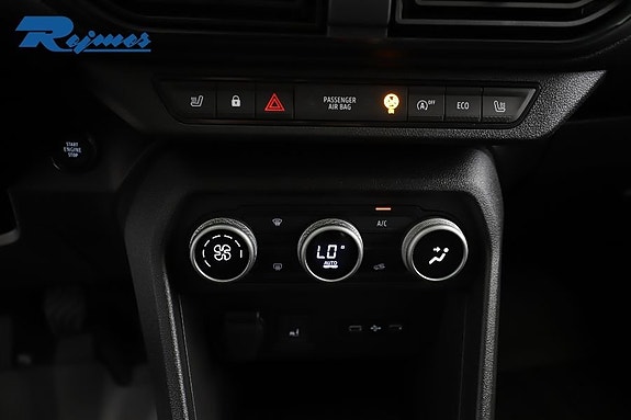 Dacia Sandero 13 of 27