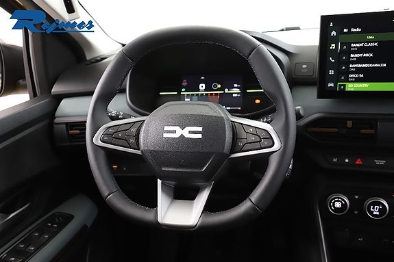 Dacia Sandero 4 of 27