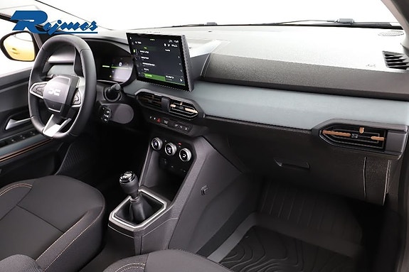 Dacia Sandero 25 of 27