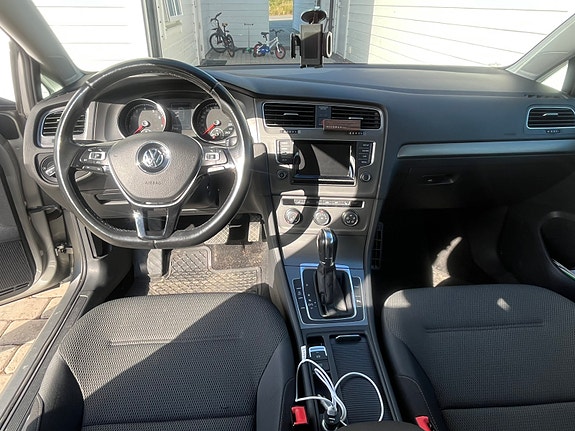 Volkswagen Golf VII 7 of 7