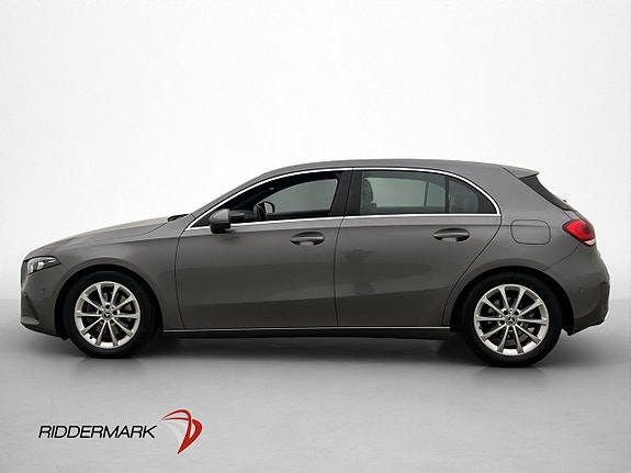 Mercedes-Benz A200 2 of 29