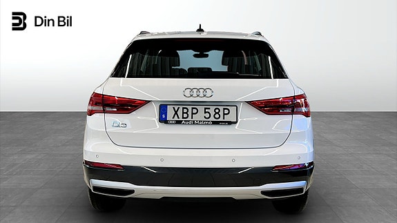 Audi Q3 5 of 12