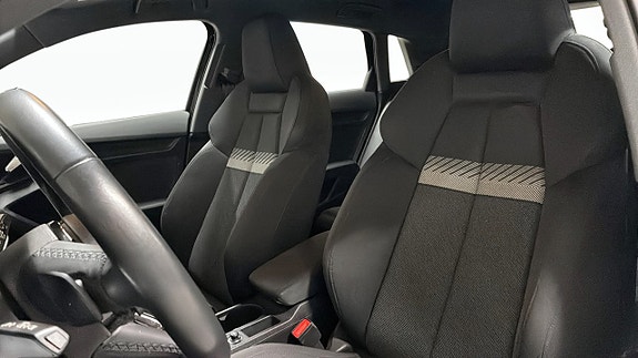 Audi A3 8 of 13