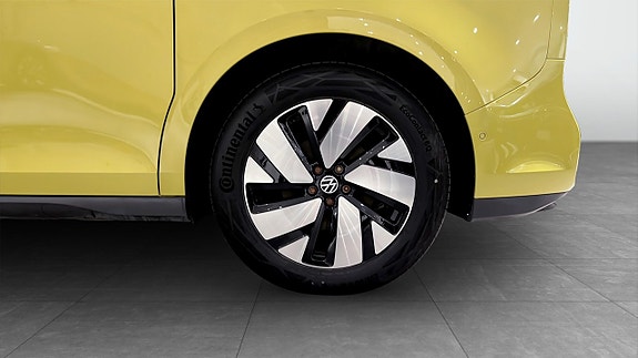 Volkswagen ID. Buzz 6 of 20