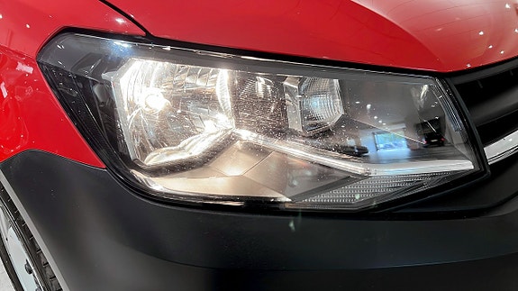 Volkswagen Caddy Maxi 15 of 18