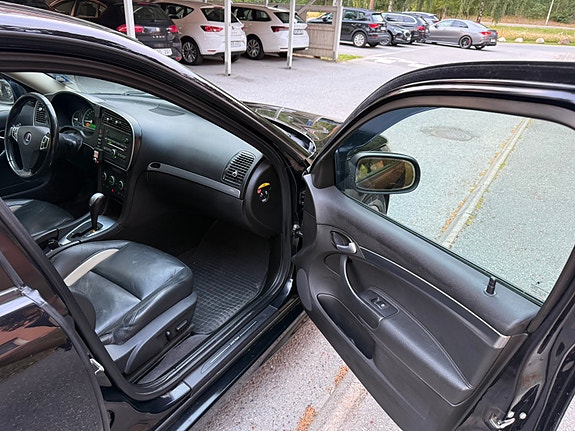 Saab 9-3 11 of 16