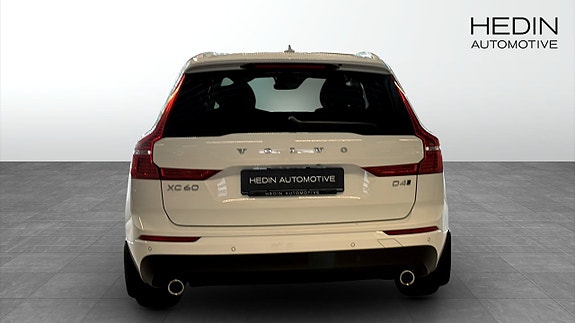 Volvo XC60 7 of 9
