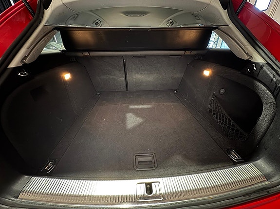 Audi A4 10 of 16