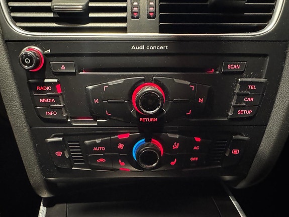 Audi A4 13 of 16