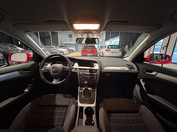 Audi A4 9 of 16