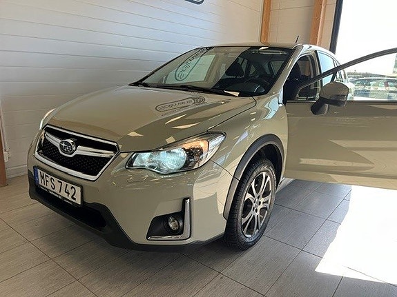 Subaru XV 7 of 12