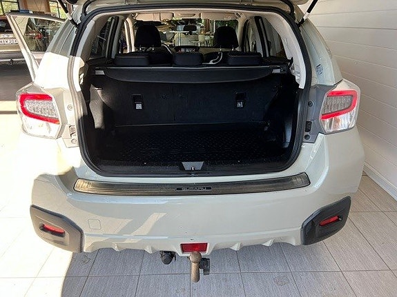 Subaru XV 8 of 12