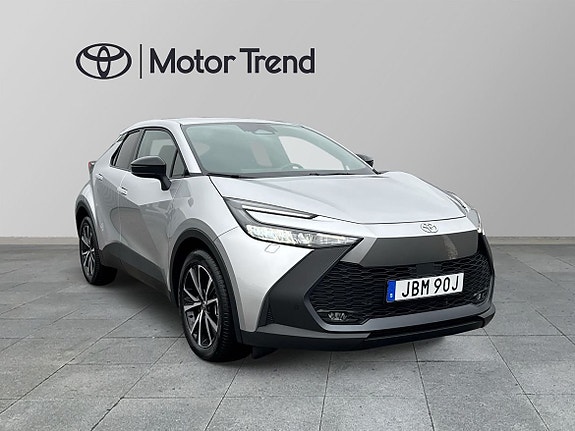 Toyota C-HR 6 of 25