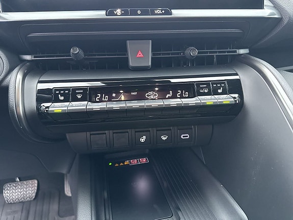 Toyota C-HR 21 of 25