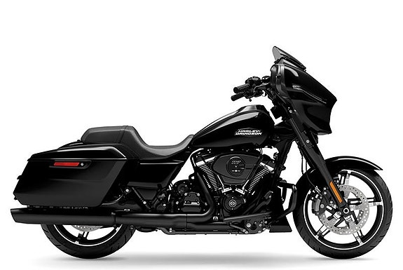 Harley-Davidson Street Glide 117 Finns i Butik - Demo 2 of 9