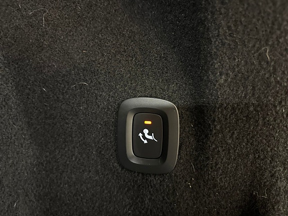 Volvo XC60 16 of 23
