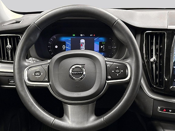 Volvo XC60 19 of 23