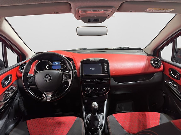 Renault Clio 13 of 18