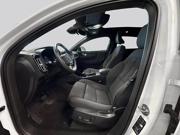 Volvo C40 8 of 20