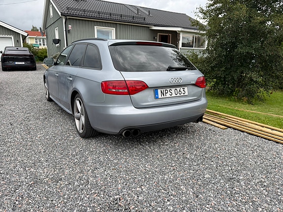 Audi A4 4 of 9