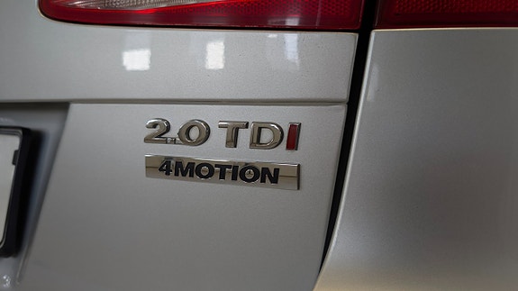 Volkswagen Passat Alltrack 8 of 24