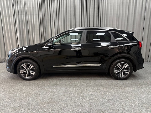 Kia Niro 2 of 13