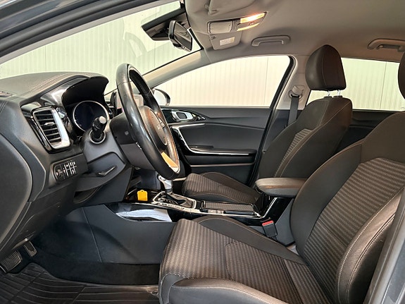 Kia Ceed 8 of 20