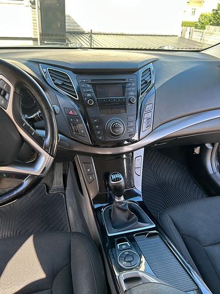 Hyundai i40 3 of 5