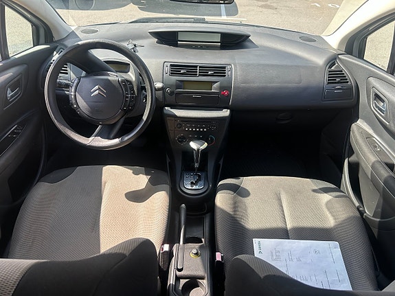 Citroen C4 11 of 16