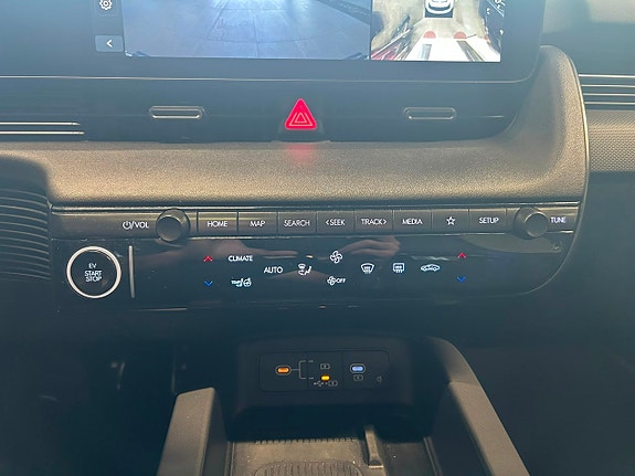 Hyundai Ioniq 5 20 of 26
