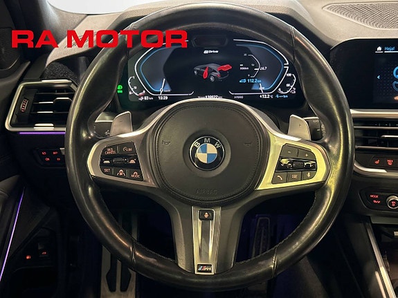 BMW 330e 17 of 26