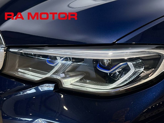 BMW 330e 8 of 26
