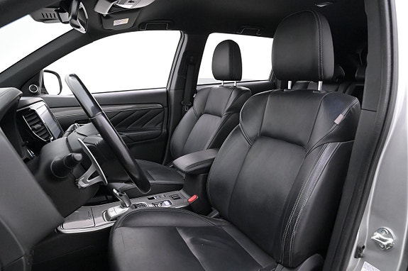 Mitsubishi Outlander 9 of 27