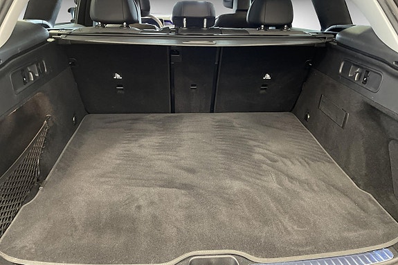 Mercedes-Benz GLC200 14 of 18