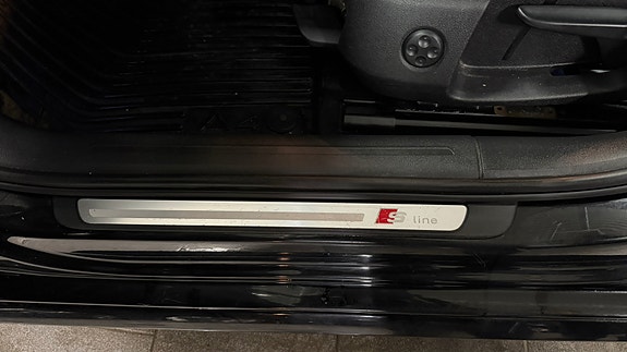 Audi A4 7 of 7