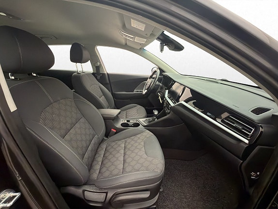 Kia Niro 9 of 28