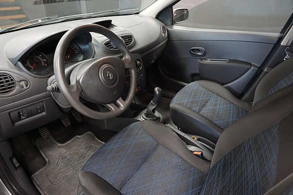 Renault Clio 5 of 18
