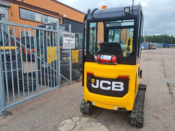 Minigrävare JCB 19 C-1 inkl. Engcon Rotortilt EC 02 Basic 5 of 8