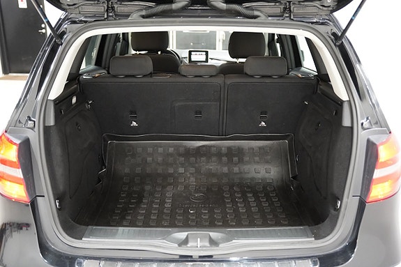 Mercedes-Benz B180 19 of 19