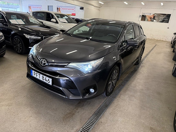 Toyota Avensis 14 of 20
